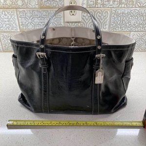 Coach Black patent leather hand/ shoulder bag